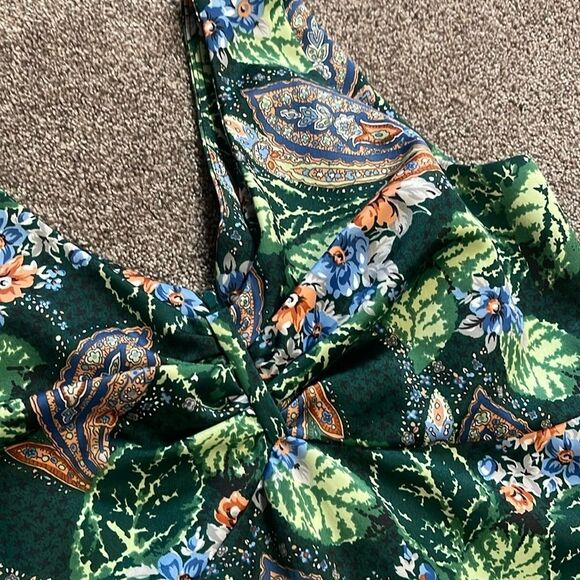 Hand made dress approximately size 8 floor length - Picture 6 of 14